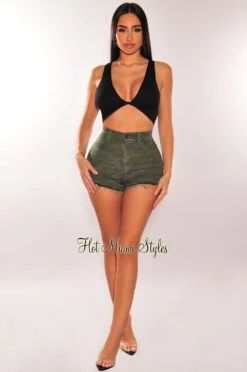 Green Camo Print High Waist Frayed Hem Shorts 6 Green Camo Print High Waist Frayed Hem Shorts -Miamis Style Shop green camo print high waist frayed hem shorts hot miami styles 585284
