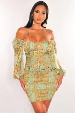 Green Print Off Shoulder Long Sleeve Smocked Dress