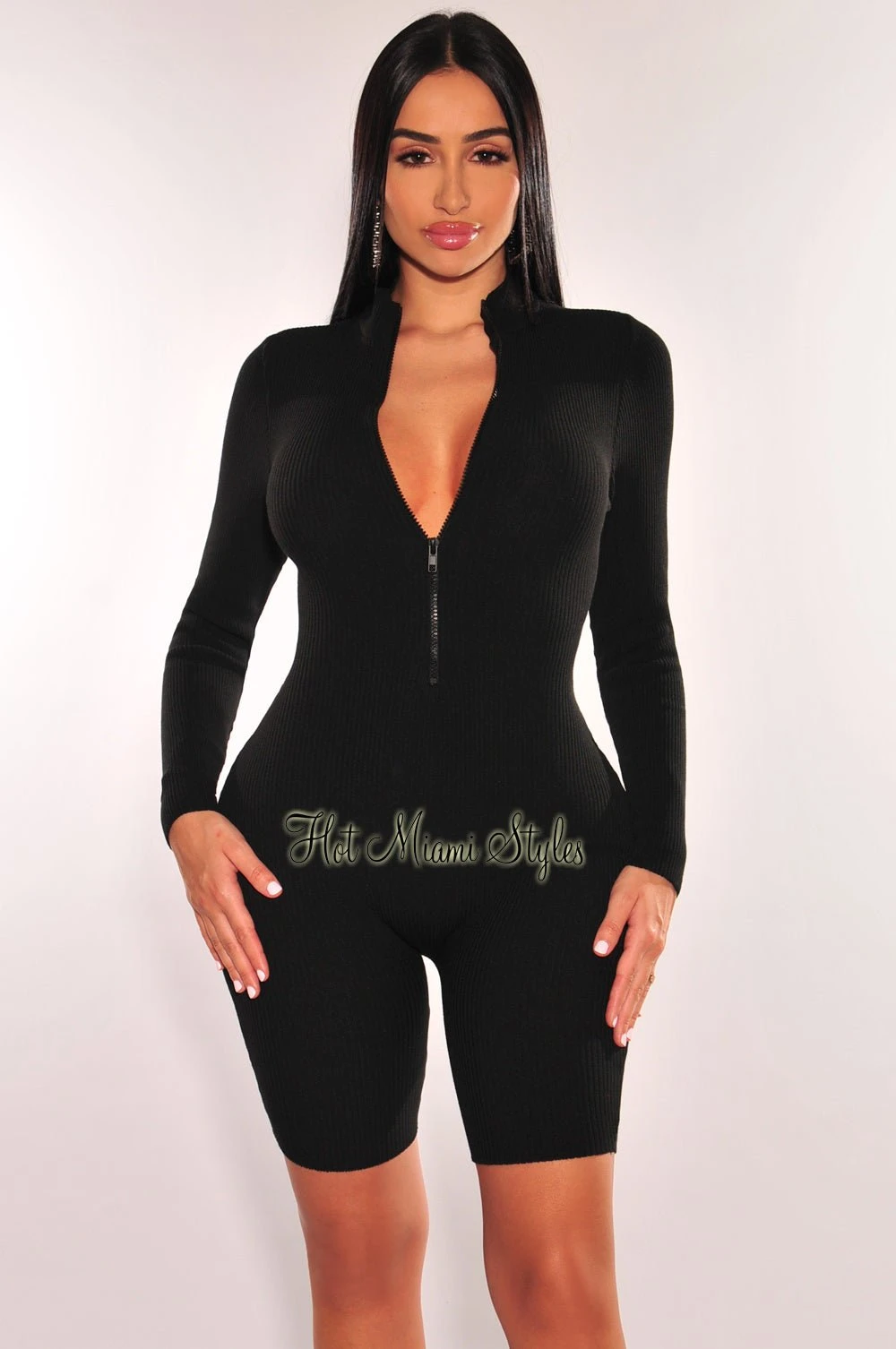 HMS Essential: Black Ribbed Knit Zipper Long Sleeves Romper 1 HMS Essential: Black Ribbed Knit Zipper Long Sleeves Romper