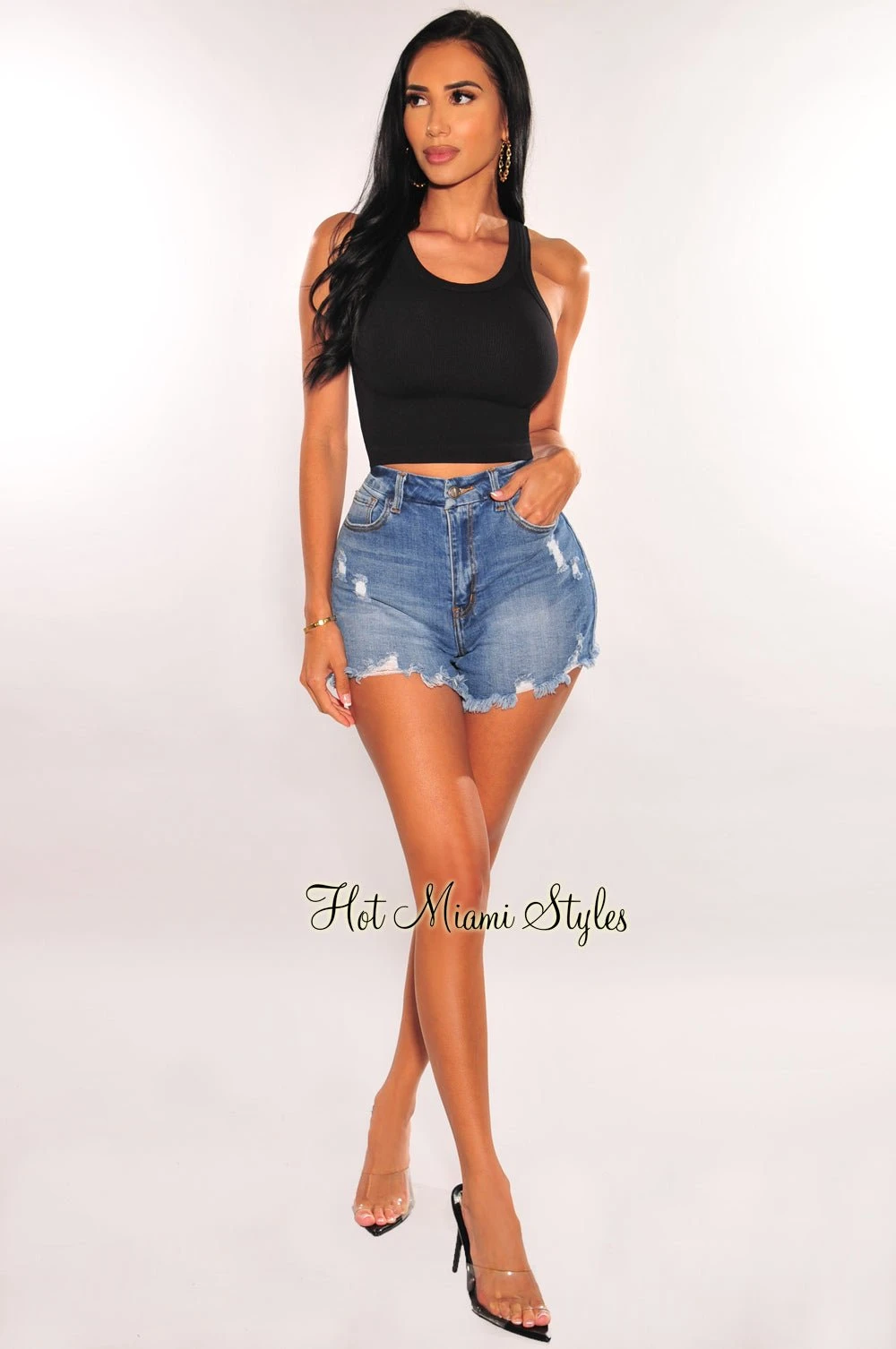 HMS ESSENTIAL: Black Ribbed Seamless Sleeveless Crop Top 3 HMS ESSENTIAL: Black Ribbed Seamless Sleeveless Crop Top - Image 3