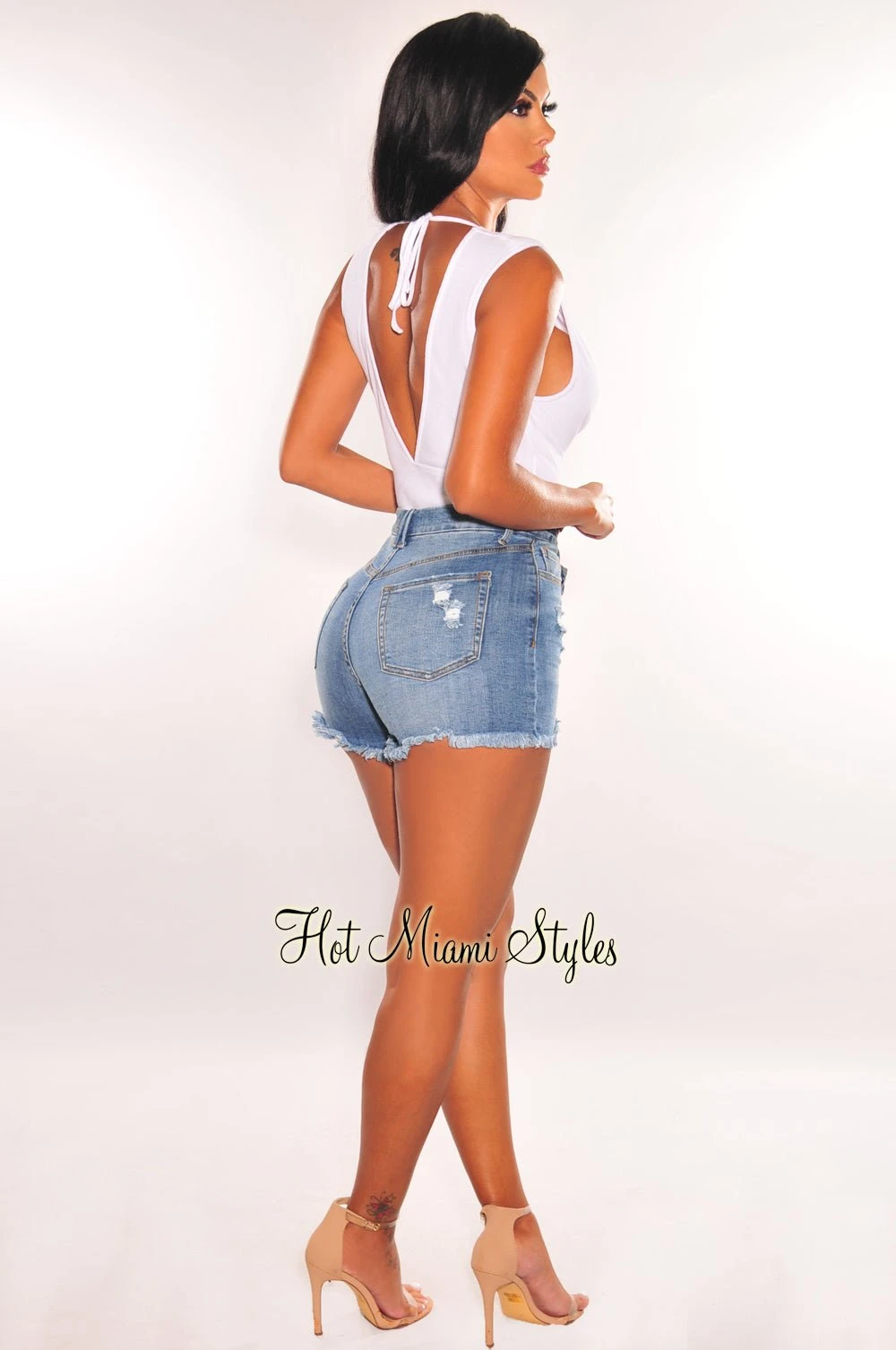 White Ribbed Sleeveless V Neck Knotted Open Back Bodysuit 4 White Ribbed Sleeveless V Neck Knotted Open Back Bodysuit - Image 4